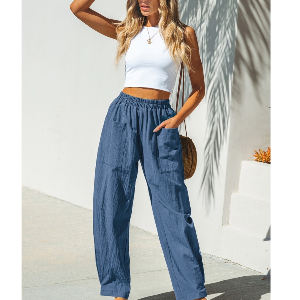 NWT Womens Seaside Escape Blue Pants